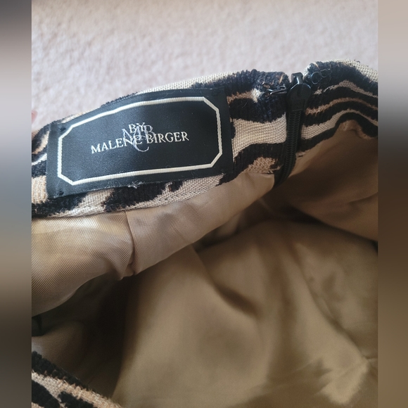 By Marlene Birger | Leopard Pencil Skirt Size 32 UK - Picture 5 of 11